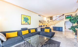 Appartement de 3 chambres à vendre dans un complexe fermé en bord de mer à quelques pas de la plage à San Pedro, Marbella 51166 