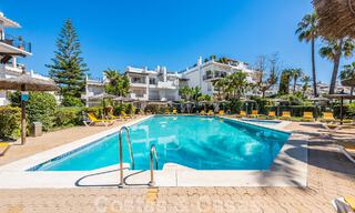 Appartement de 3 chambres à vendre dans un complexe fermé en bord de mer à quelques pas de la plage à San Pedro, Marbella 51180 