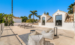 Villa de luxe à vendre, prête à emménager, adjacente au terrain de golf Las Brisas, dans une communauté fermée de la vallée du golf de Nueva Andalucia, Marbella 51456 
