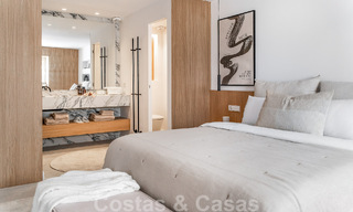 Appartement entièrement rénové à vendre, avec grande terrasse, à distance de marche des commodités et même de Puerto Banus, Marbella 51474 