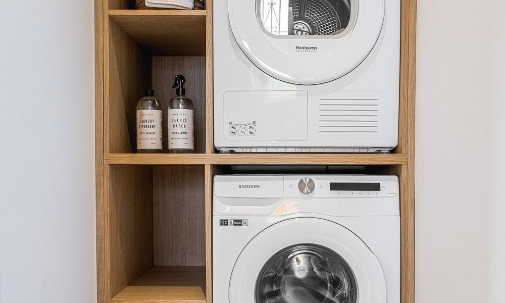 Appartement entièrement rénové à vendre, avec grande terrasse, à distance de marche des commodités et même de Puerto Banus, Marbella 51487