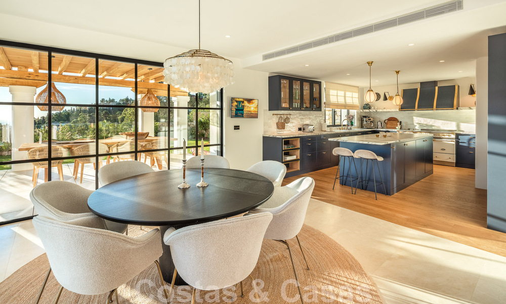 Sublime villa méditerranéenne de luxe avec logement d’invités et vue imprenable sur la mer à vendre à El Madroñal, Marbella - Benahavis 51540