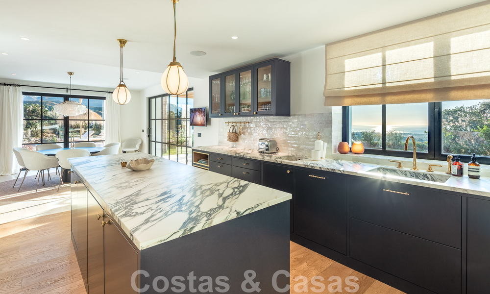Sublime villa méditerranéenne de luxe avec logement d’invités et vue imprenable sur la mer à vendre à El Madroñal, Marbella - Benahavis 51544