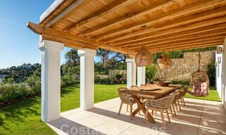 Sublime villa méditerranéenne de luxe avec logement d’invités et vue imprenable sur la mer à vendre à El Madroñal, Marbella - Benahavis 51551 
