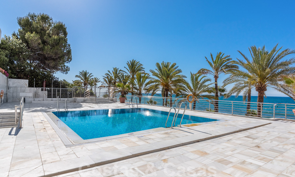 Appartement de luxe dans un complexe balnéaire exclusif sur le Golden Mile, à la périphérie du centre de Marbella 51605