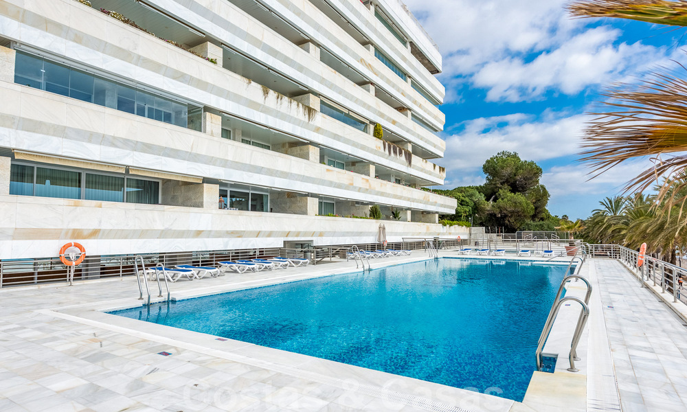 Appartement de luxe dans un complexe balnéaire exclusif sur le Golden Mile, à la périphérie du centre de Marbella 51609