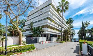 Appartement de luxe dans un complexe balnéaire exclusif sur le Golden Mile, à la périphérie du centre de Marbella 51610 