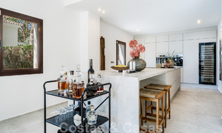 Luxueuse villa andalouse avec vue partielle sur la mer à vendre, à l'est du centre de Marbella 52400 