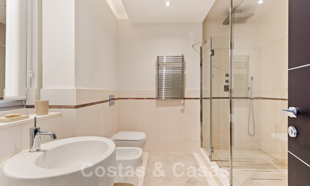 Spacieuse maison au design contemporain à vendre à Sierra Blanca sur le Golden Mile de Marbella 52577