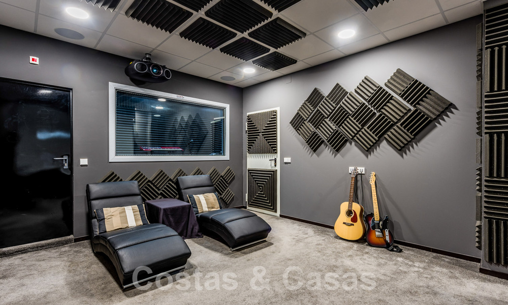 Spacieuse maison au design contemporain à vendre à Sierra Blanca sur le Golden Mile de Marbella 52592