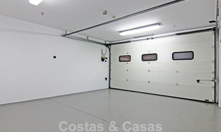 Appartement duplex spacieux et rénové à vendre dans un complexe exclusif en front de mer à Puerto Banus, Marbella 51568 