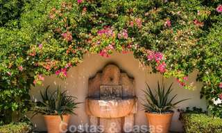Villa espagnole à vendre avec architecture méditerranéenne et grand jardin située près de San Pedro à Marbella - Benahavis 52486 