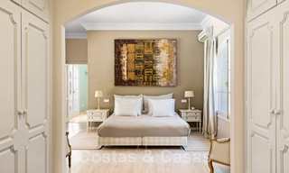 Villa espagnole à vendre avec architecture méditerranéenne et grand jardin située près de San Pedro à Marbella - Benahavis 52509 