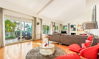 Spacieuse villa de luxe à vendre avec grand jardin privé à l'est du centre de Marbella 52533 