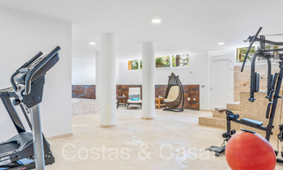 Spacieuse villa de luxe à vendre avec grand jardin privé à l'est du centre de Marbella 68907 