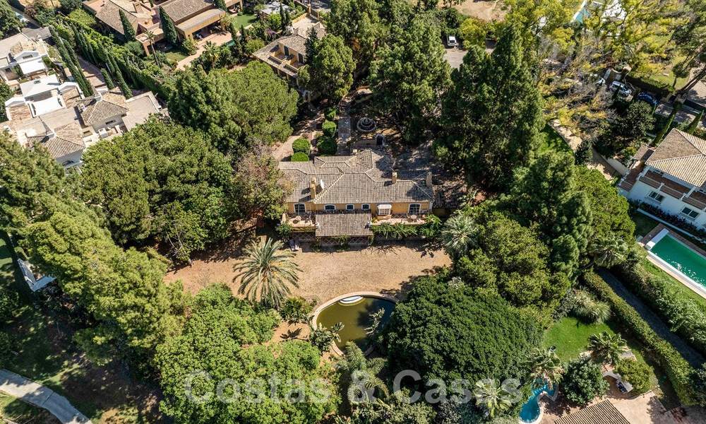 Terrain + projet de villa de luxe à vendre dans une urbanisation calme à proximité de la plage à Guadalmina Baja, Marbella 52615