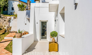 Appartement entièrement rénové dans un complexe fermé à quelques pas de Puerto Banus, Marbella 52677 