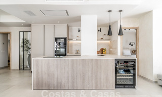 Appartement entièrement rénové dans un complexe fermé à quelques pas de Puerto Banus, Marbella 52691 