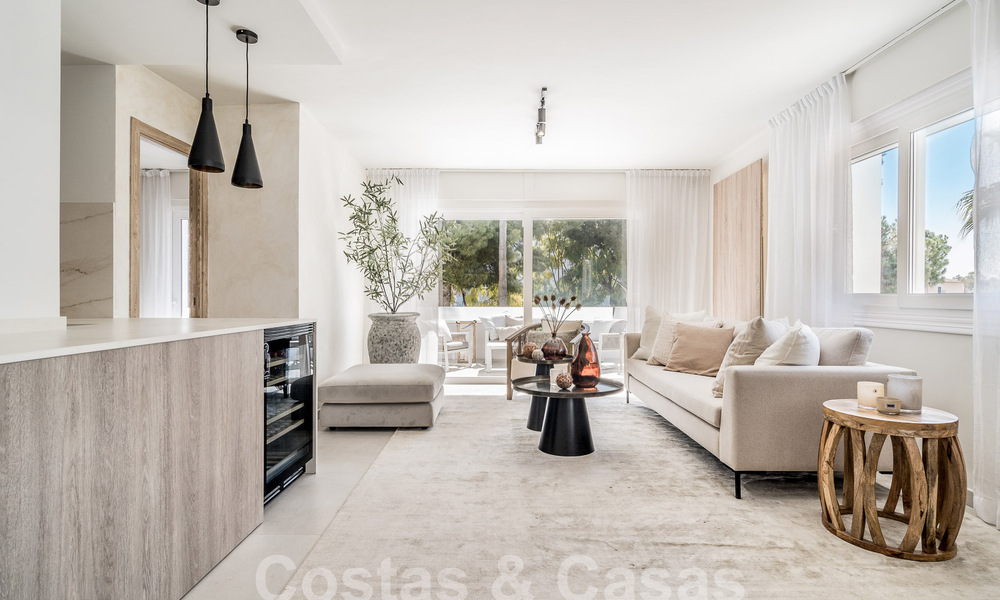Appartement entièrement rénové dans un complexe fermé à quelques pas de Puerto Banus, Marbella 52692