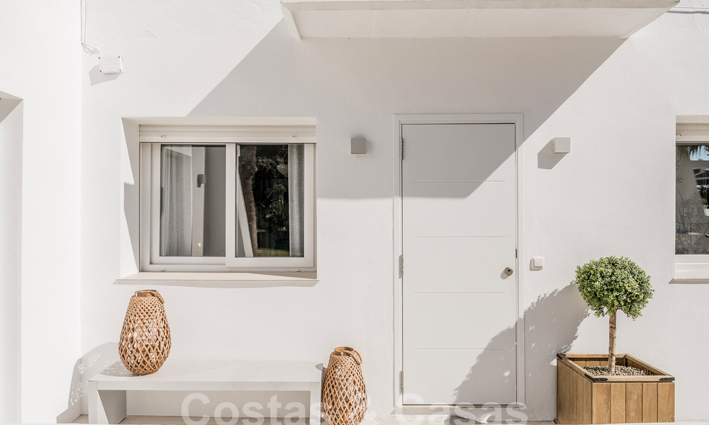 Appartement entièrement rénové dans un complexe fermé à quelques pas de Puerto Banus, Marbella 52709