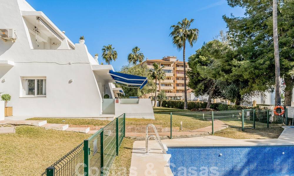Appartement entièrement rénové dans un complexe fermé à quelques pas de Puerto Banus, Marbella 52710