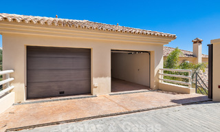 Villa traditionnelle de luxe à vendre avec vue imprenable à la frontière de Marbella et Mijas 51715 