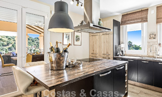 Villa traditionnelle de luxe à vendre avec vue imprenable à la frontière de Marbella et Mijas 51726 