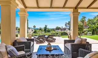 Villa traditionnelle de luxe à vendre avec vue imprenable à la frontière de Marbella et Mijas 51755 