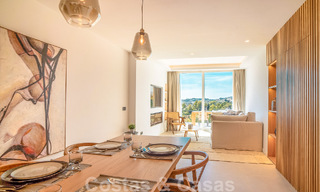 Penthouse entièrement rénové à vendre dans la communauté fermée de La Quinta, Marbella - Benahavis 51657 