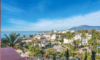 Penthouse à vendre dans une urbanisation protégée à deux pas de la plage sur le nouveau Golden Mile entre Marbella et Estepona 52819 
