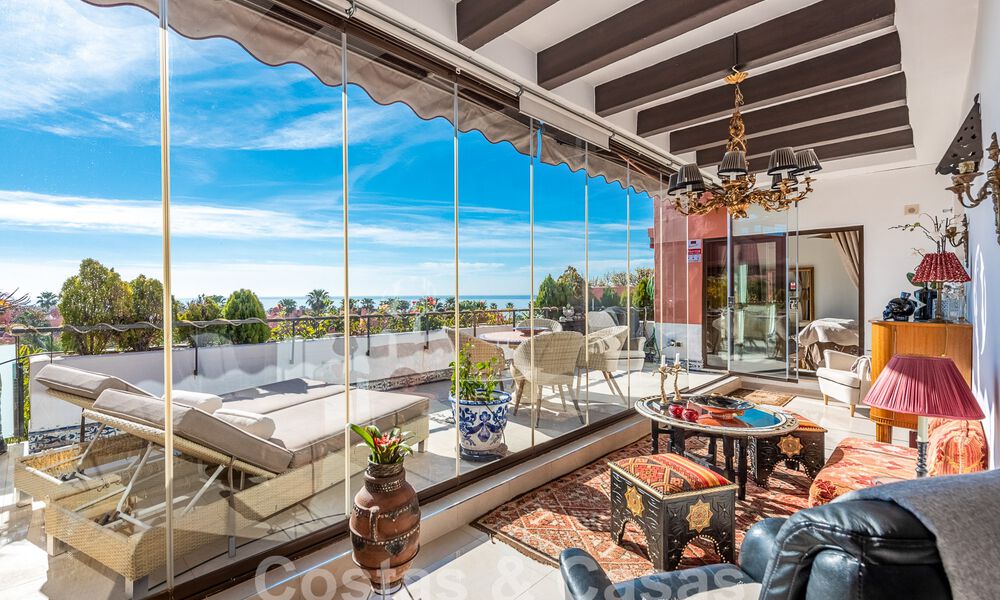 Penthouse à vendre dans une urbanisation protégée à deux pas de la plage sur le nouveau Golden Mile entre Marbella et Estepona 52828
