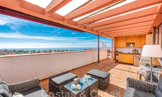 Penthouse à vendre dans une urbanisation protégée à deux pas de la plage sur le nouveau Golden Mile entre Marbella et Estepona 52836 