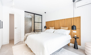 Penthouse rénové avec grand solarium à vendre, à distance de marche des commodités et même de Puerto Banus, Marbella 52858 