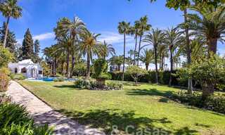 Villa andalouse à vendre à distance de marche de la plage sur le nouveau Golden Mile entre Marbella et Estepona 53494 