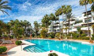 Luxueux appartement rénové de 3 chambres à vendre à Puente Romano sur le Golden Mile, Marbella 51761 