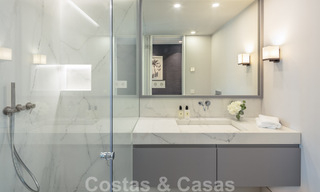 Luxueux appartement rénové de 3 chambres à vendre à Puente Romano sur le Golden Mile, Marbella 51767 