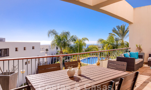 Appartement moderne de 3 chambres à vendre avec vue sur la mer dans les collines de Los Monteros, à l'est de Marbella 52763