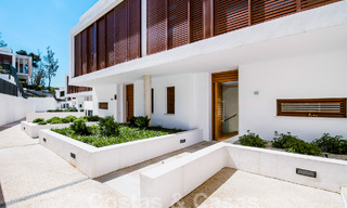 Villa à vendre avec vue sur la mer, à proximité de Puente Romano sur le Golden Mile de Marbella 52715 