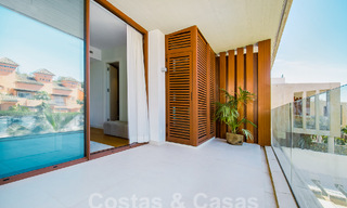 Villa à vendre avec vue sur la mer, à proximité de Puente Romano sur le Golden Mile de Marbella 52727 