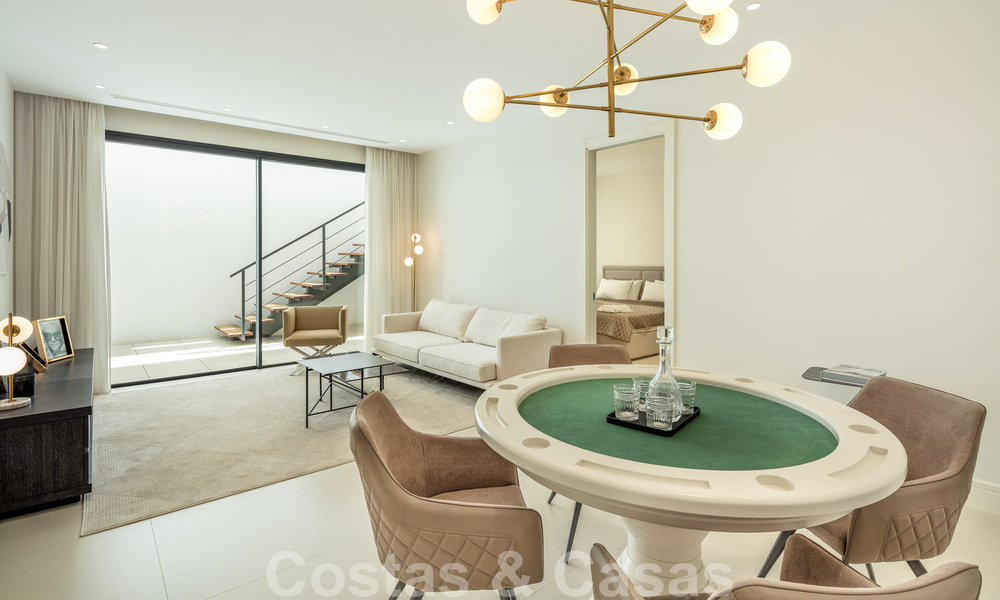 Vente d'une villa de luxe moderne, prête à être emménagée, sur le Golden Mile, Marbella 51796