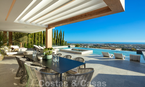 Prête à emménager. Villa neuve exclusive avec vue imprenable sur la mer à vendre, située dans une communauté fermée à La Quinta, Marbella - Benahavis 51837