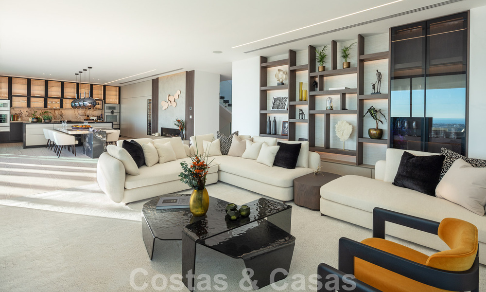 Prête à emménager. Villa neuve exclusive avec vue imprenable sur la mer à vendre, située dans une communauté fermée à La Quinta, Marbella - Benahavis 51842