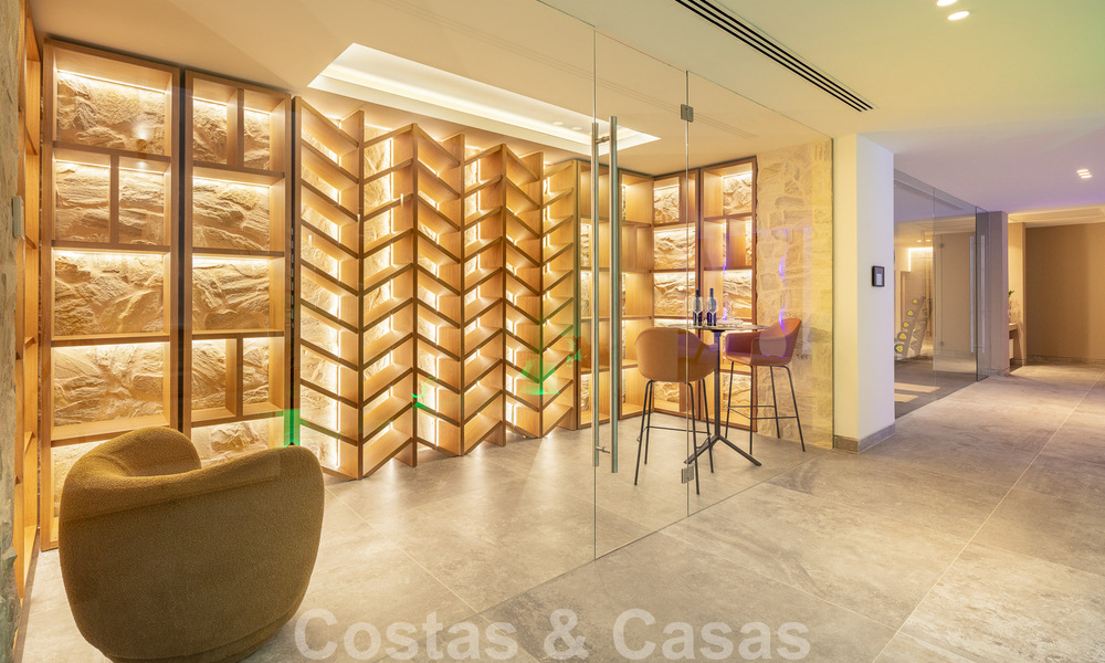 Prête à emménager. Villa neuve exclusive avec vue imprenable sur la mer à vendre, située dans une communauté fermée à La Quinta, Marbella - Benahavis 51857