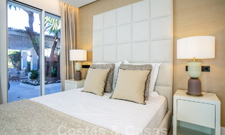 Villa de luxe indépendante à vendre avec piscine privée entourée de terrains de golf dans la vallée de Nueva Andalucia, Marbella 53797 