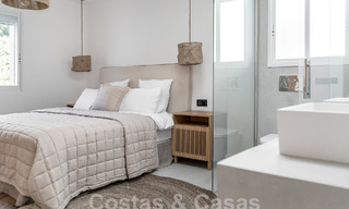 Penthouse luxueusement rénové à vendre avec terrasse spacieuse dans le resort de golf La Quinta, Benahavis - Marbella 53809 