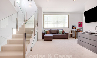 Villa moderne de luxe à vendre, prête à emménager, à quelques pas de la plage prés un quartier privilégié de Guadalmina Baja, Marbella - Estepona 53852 