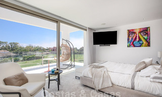 Villa moderne de luxe à vendre, prête à emménager, à quelques pas de la plage prés un quartier privilégié de Guadalmina Baja, Marbella - Estepona 53862 