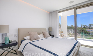 Villa moderne de luxe à vendre, prête à emménager, à quelques pas de la plage prés un quartier privilégié de Guadalmina Baja, Marbella - Estepona 53864 