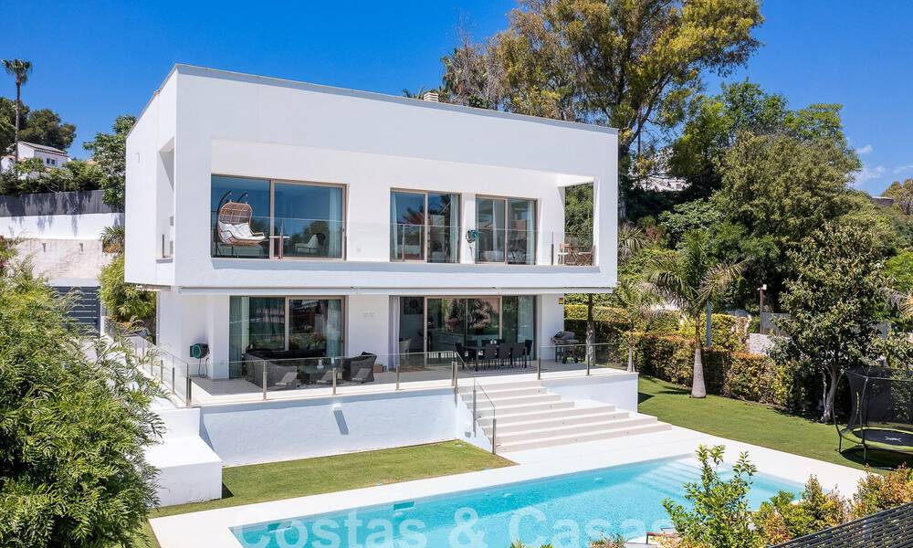 Villa moderne de luxe à vendre, prête à emménager, à quelques pas de la plage prés un quartier privilégié de Guadalmina Baja, Marbella - Estepona 53865