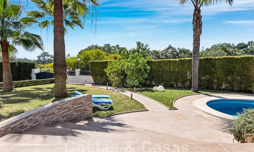 Charmante villa à vendre près de la plage d'Elviria à l'est du centre de Marbella 53888